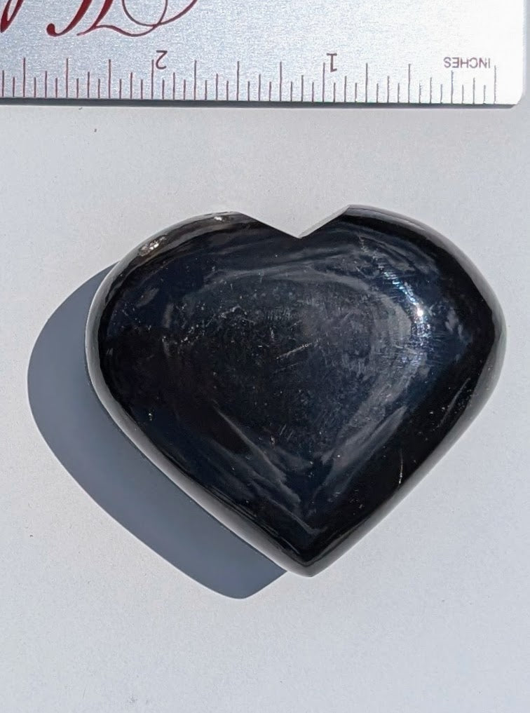 Onyx Palm Stones