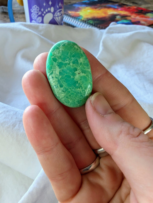 Chrysoprase Cabochon Creation