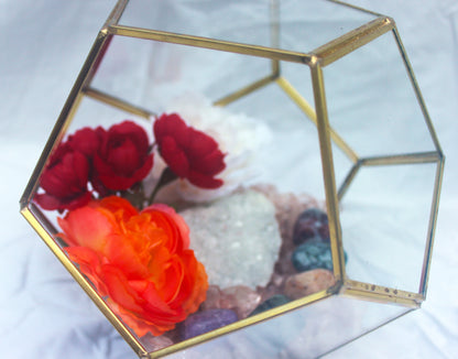 Crystal Geode Terrarium Sugar Quartz - The Sweet Spot