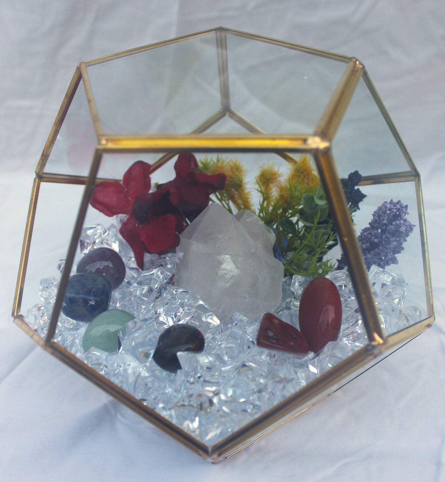 Crystal Geode Terrarium Quartz - Aligned Again