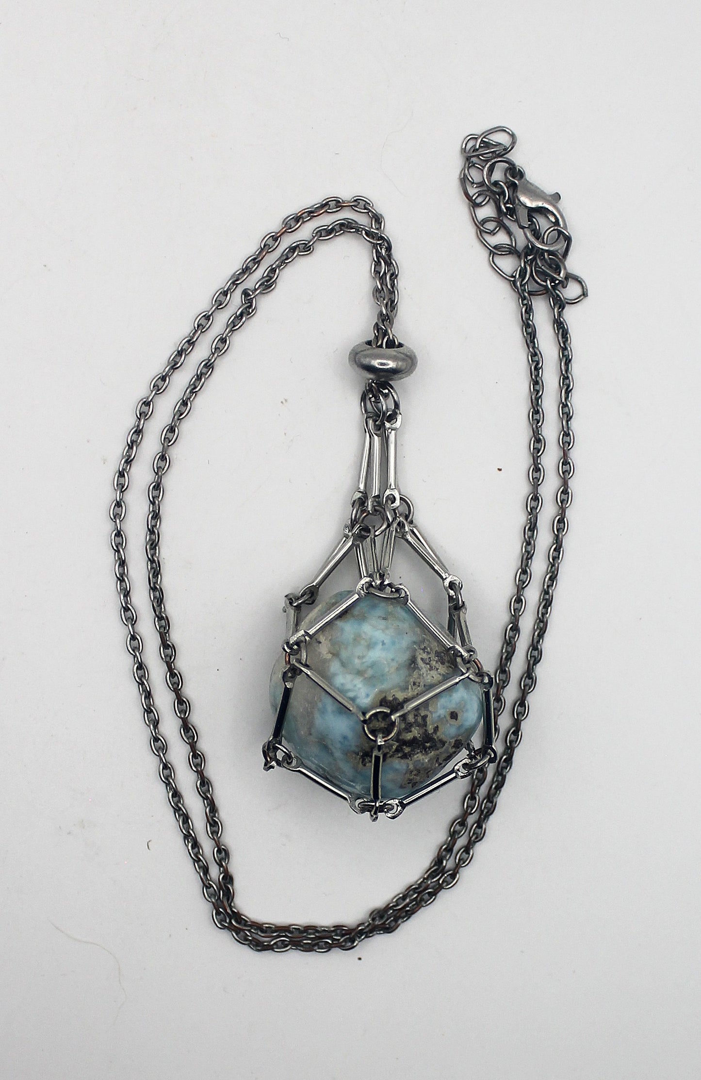 Metal Crystal Cage Necklace