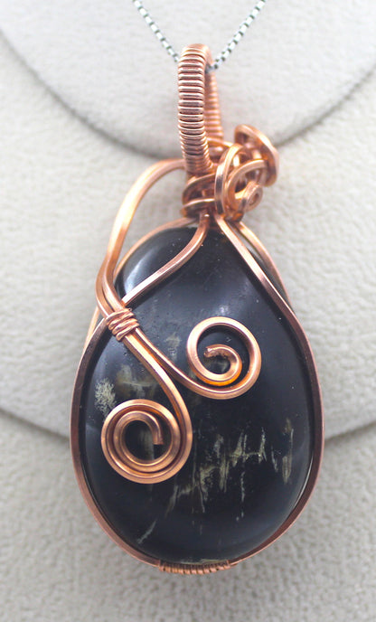 Raw Copper Polished Amber Pendant Necklace