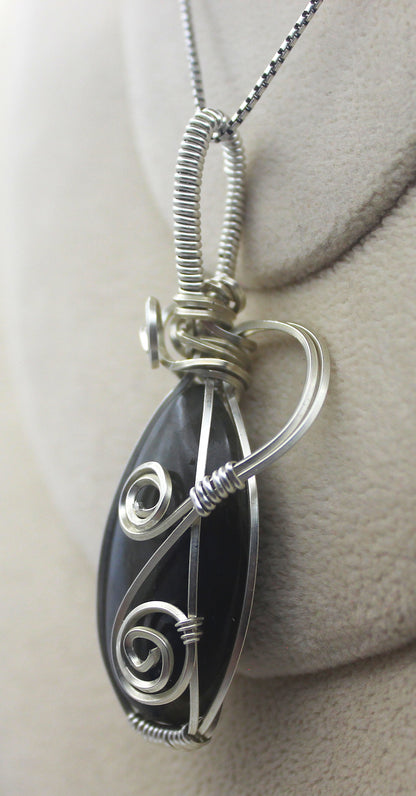 Argentium Silver Labradorite Pendant Necklace