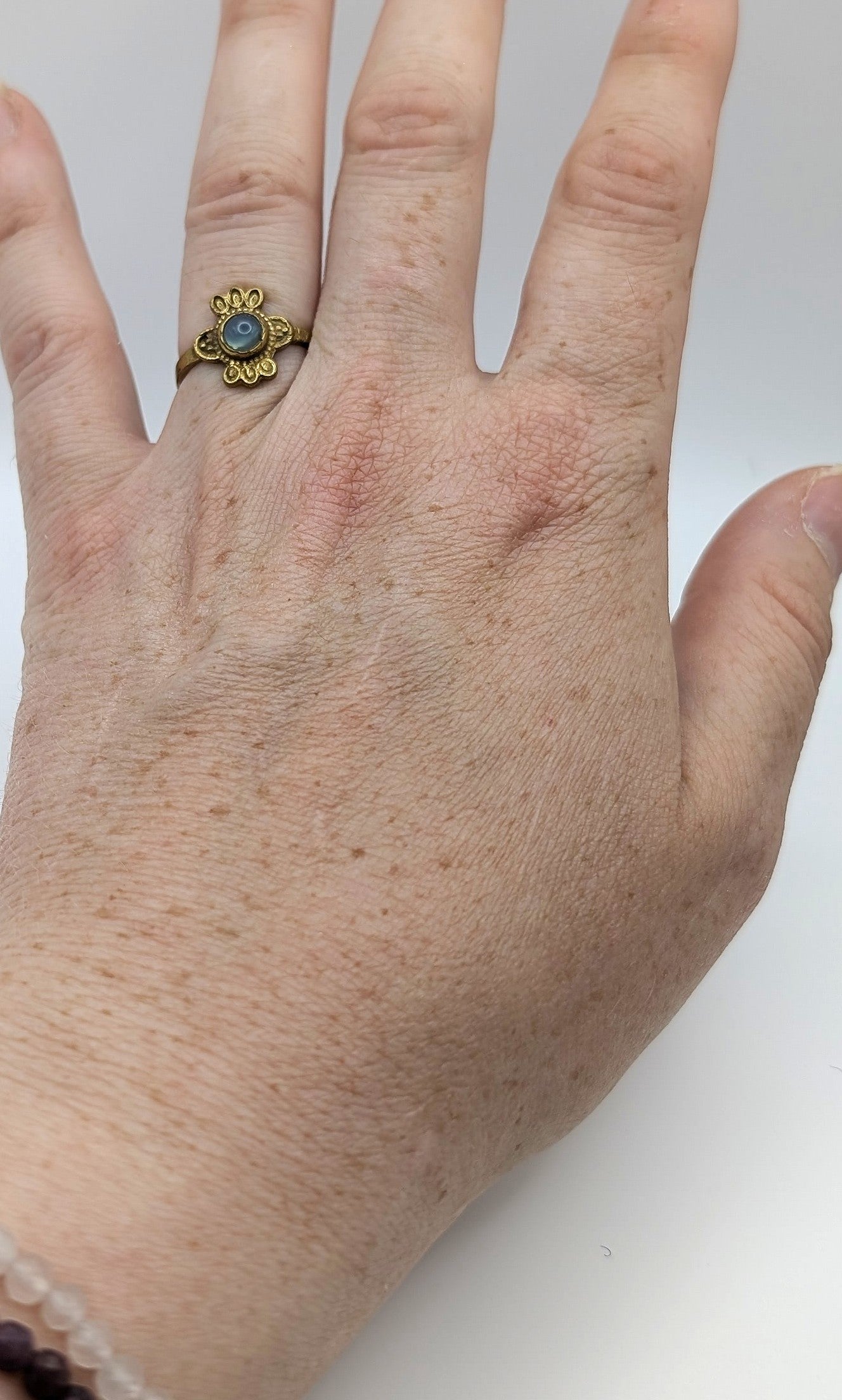 Ring Grey Cat’s Eye Gold Color Plated