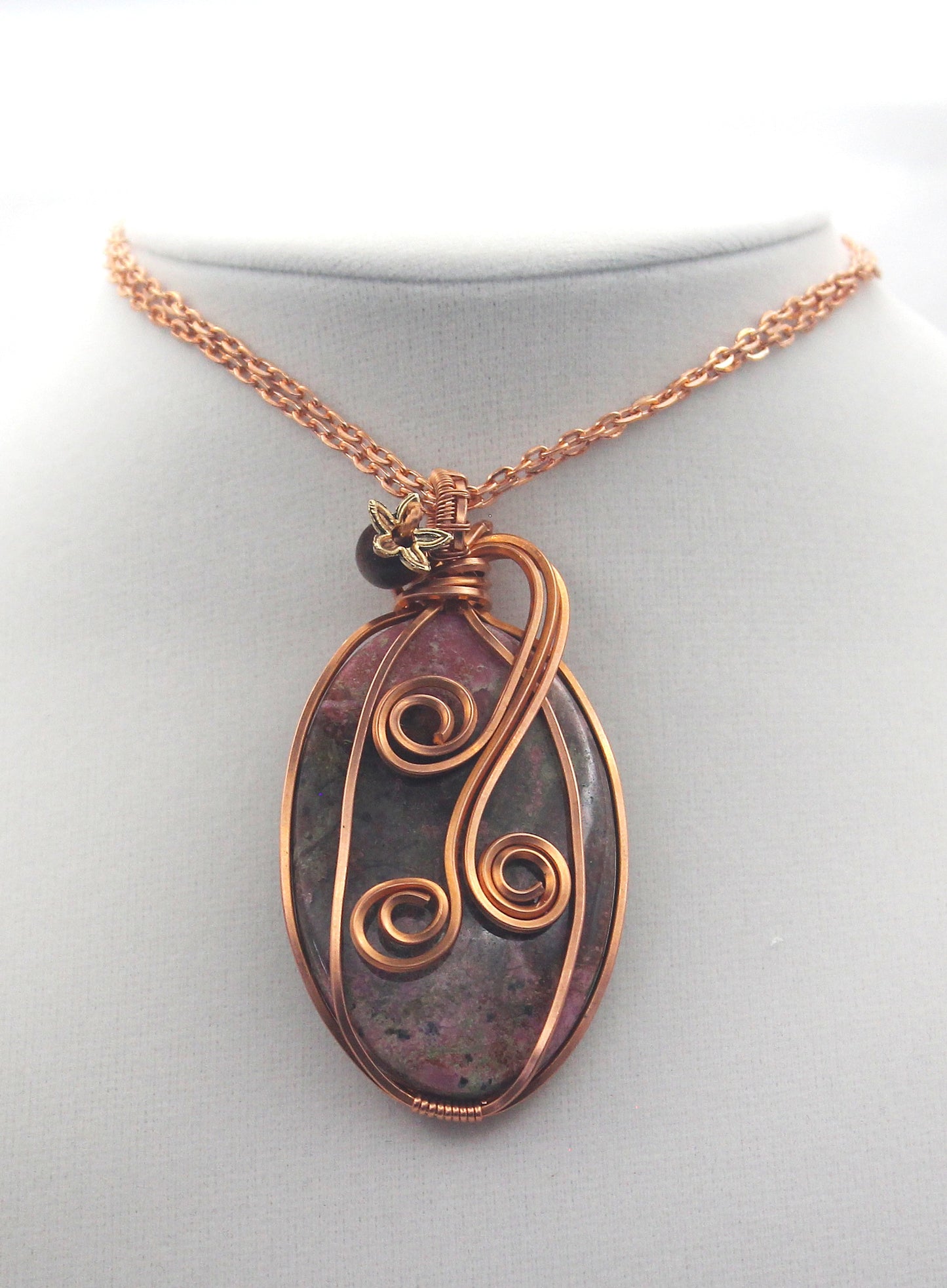 Raw Copper Caboltoan Calcite Beaded Pendant Neclace