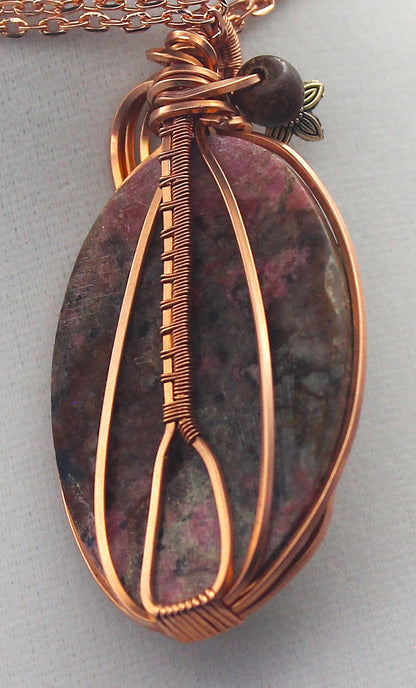 Raw Copper Caboltoan Calcite Beaded Pendant Neclace