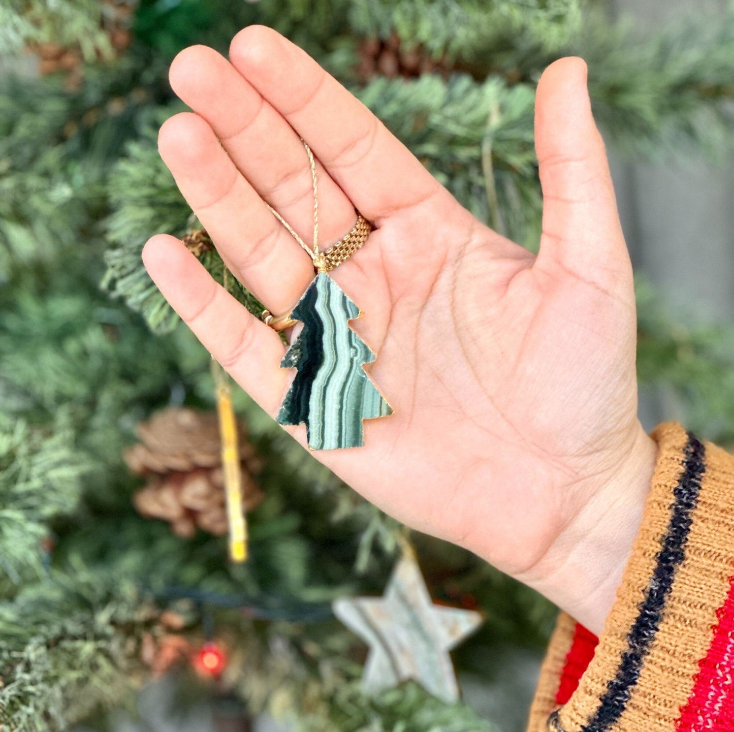 Agate & Jasper Crystal Christmas Tree Ornament (Set of 4 pieces), Handmade Christmas Star and Pine Tree Decor, Genuine Colorful Agate Stones