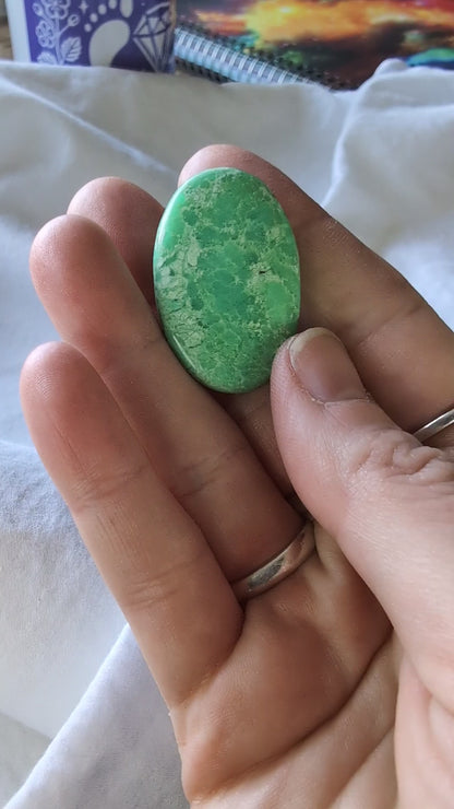Chrysoprase Cabochon Creation
