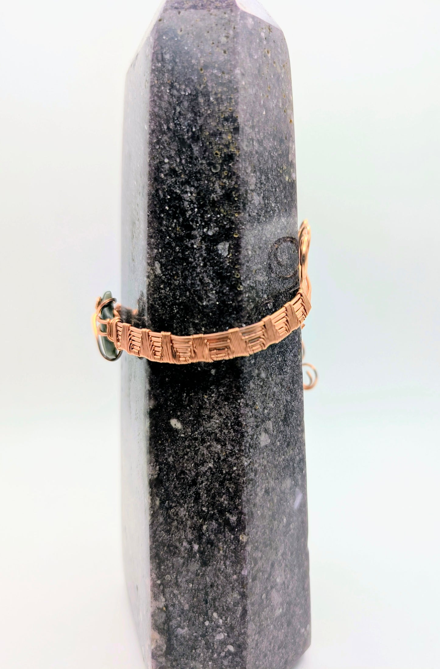Raw Copper Labradorite Bracelet – One-of-a-Kind Handcrafted Wire-Wrapped Cuff